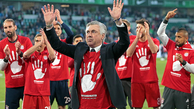 Statt dem Triple ist es "nur" die Meisterschaft, doch Carlo Ancelotti darf in seinem ersten Jahr bei den Münchnern feiern.