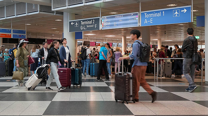 Für viele Reisende begann im Dezember am Flughafen München eine wahre Koffer-Odyssee.