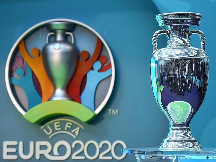 Die UEFA verlegt die Fußball-Europameisterschaft von 2020 auf 2021.