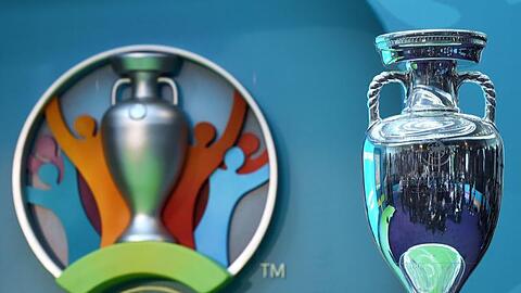 Die UEFA verlegt die Fußball-Europameisterschaft von 2020 auf 2021.