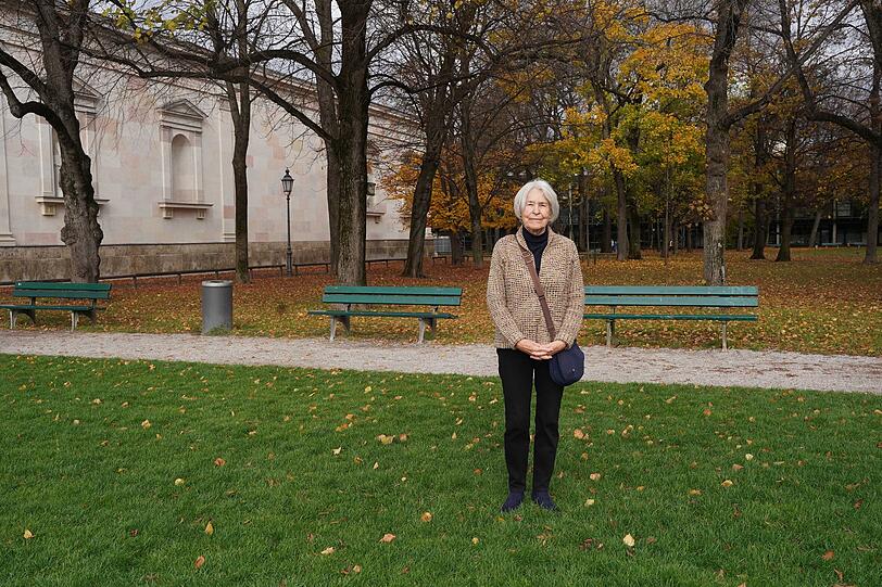 Anwohnerin Ute W. (83) geht nicht mehr gern zu Fuß durch die Grünanlage. Anwohnerin Ute W. (83) geht nicht mehr gern zu Fuß durch die Grünanlage.