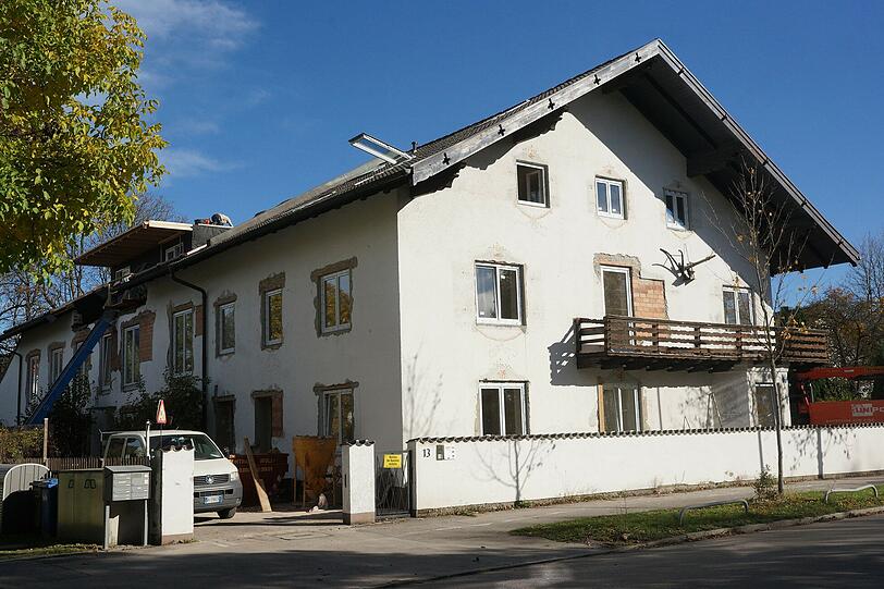 In dem 1896 erbauten Zehentbauer-Hof in Kirchtrudering sollen Wohngruppen für Menschen mit chronischer Atemnot entstehen.