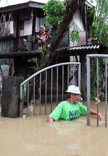 Bilder der Verwüstung: Taifun "Nesat" verwüstet die Philippinen - Die Bilder