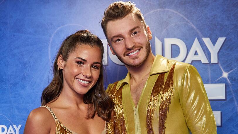 Sind Sarah Lobardi und ihr Tanzpartner Joti Polizoakis ein Paar? Die Sängerin spricht Klartext.