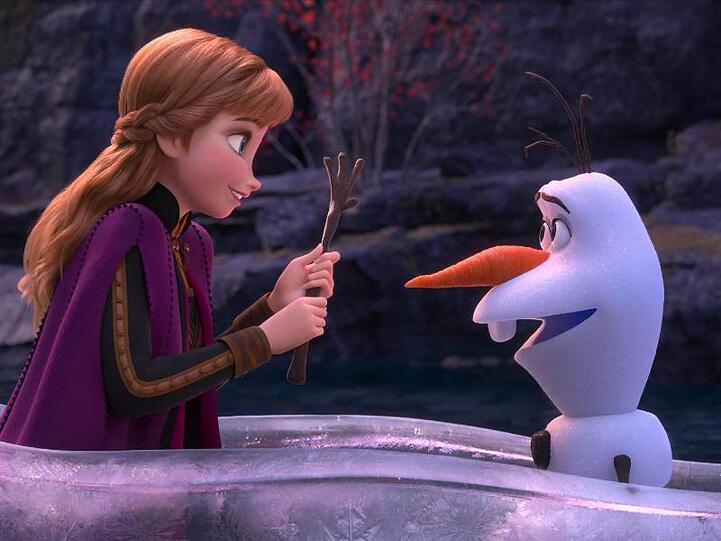 Anna und der Schneemann Olaf begeistern weltweit die Zuschauer.