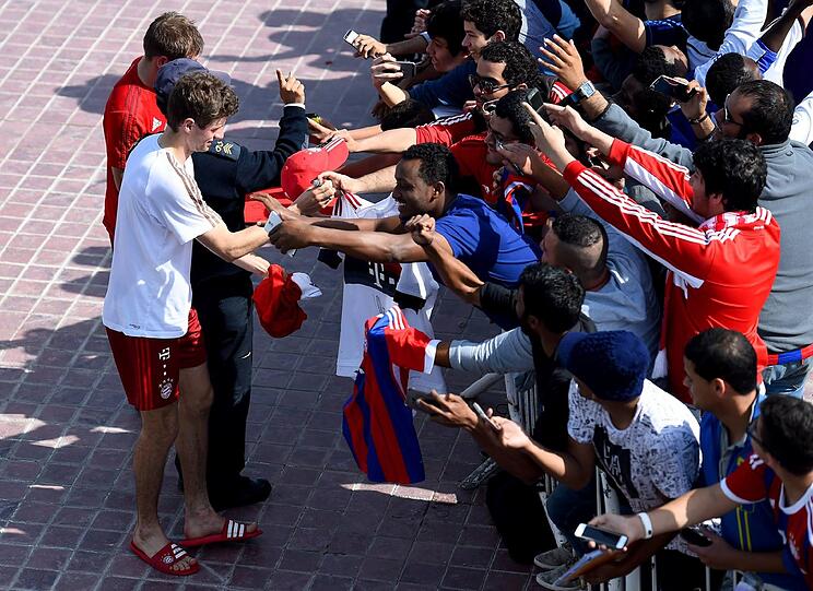 Die Bayern in der Wüste: Sehen Sie hier die besten Bilder des Trainingslagers in Doha.