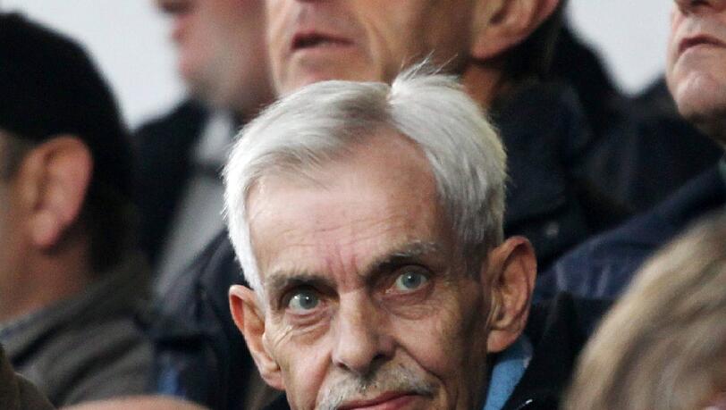 Dieter Schneider: So verfolgte der scheidende Löwen-Präsident das Spiel des TSV 1860 München in Sandhausen - bereits seine letzte Auswärtspartie als Sechzig-Boss? Dieter Schneider: So verfolgte der scheidende Löwen-Präsident das Spiel des TSV 1860 München in Sandhausen - bereits seine letzte Auswärtspartie als Sechzig-Boss?