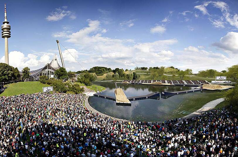 Tausende begeisterte Fans werden bei den  Red Bull X-Fighters im Olympiapark erwartet.