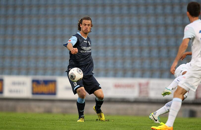Der TSV 1860 München hat sein Testspiel gegen den FC Zürich mit 5:1 gewonnen. Die besten Bilder aus dem Grenzlandstadion von Kufstein.