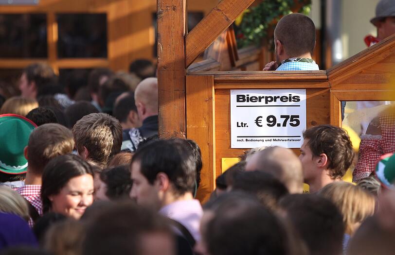 Hier gibt's die ersten Bilder vom Wiesn-Auftakt. Alles wartet auf den Anstich.