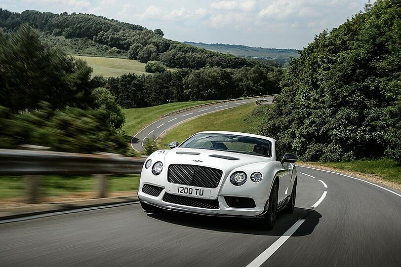 Das 282 625 Euro teure und 580 PS starke Bentley Continental GT3-R Coupé versteht sich als Straßenversion der jüngst aufgelegten Rennwagens auf Basis des Continental.