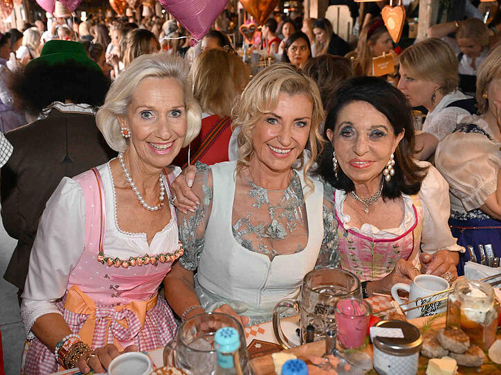 Kristina Tröger, Dagmar Wöhrl und Regine Sixt verbrachten einen interessanten Tag auf dem CeU-Event.