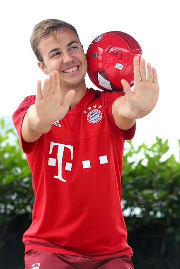 Mario Götze versuchte es am Dienstag mit Kung-Fu.