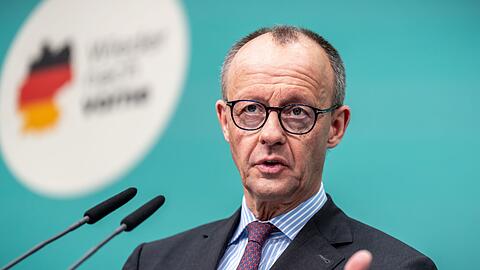 Unions-Kanzlerkandidat Merz will die Finanzfragen vor dem EU-Gipfel am Donnerstag geklärt haben.