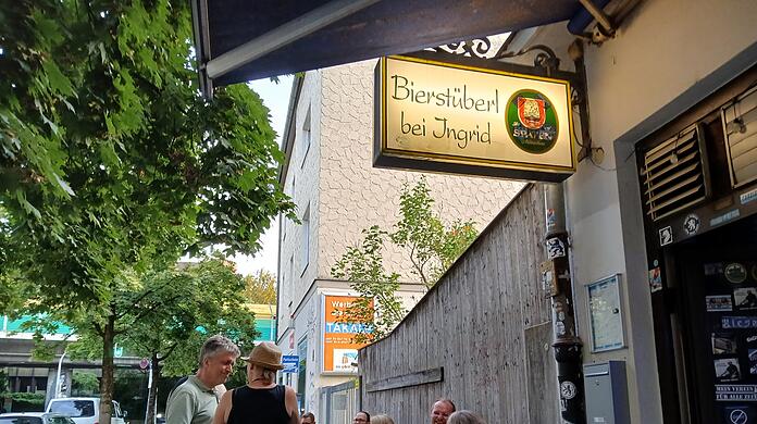 Das Bierstüberl von Ingrid Herrmann hat sich über die Jahre zum Löwen-Fantreff entwickelt (Archivbild).