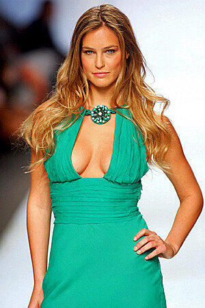 Bar Refaeli