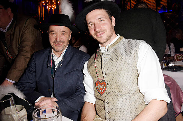 Christian Neureuther an der Seite seines Sohnes Felix Neureuther im Februar 2020. Der 42-Jährige schenkte seinem Vater (bislang) vier Enkelkinder. Christian Neureuther an der Seite seines Sohnes Felix Neureuther im Februar 2020. Der 42-Jährige schenkte seinem Vater (bislang) vier Enkelkinder.