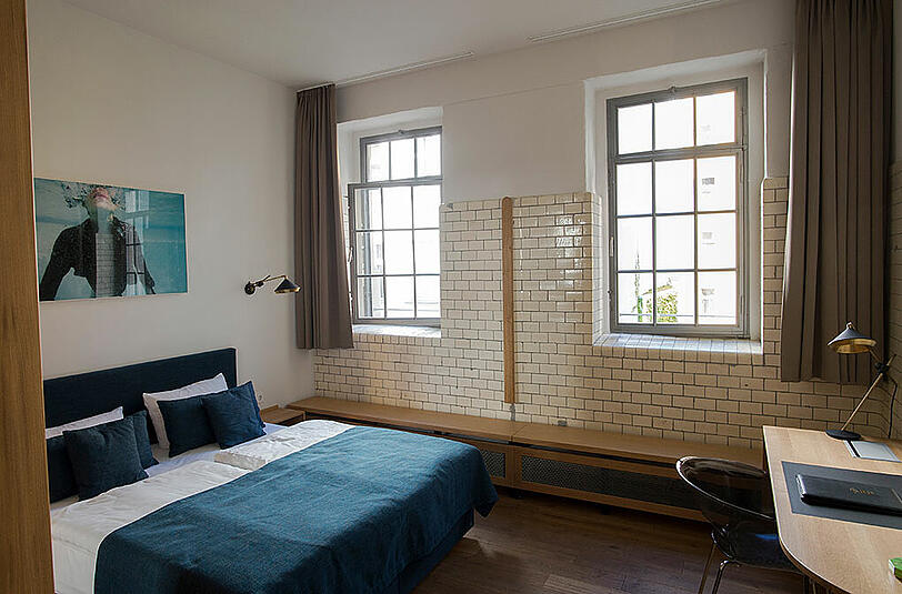 Erst die party, dann die Bettlaken-Flucht aus dem Zimmer. (Symbolfoto)
