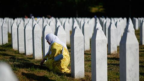 Erstmals wurde das Massaker von Srebrenica als Internationaler Gedenktag begangen.