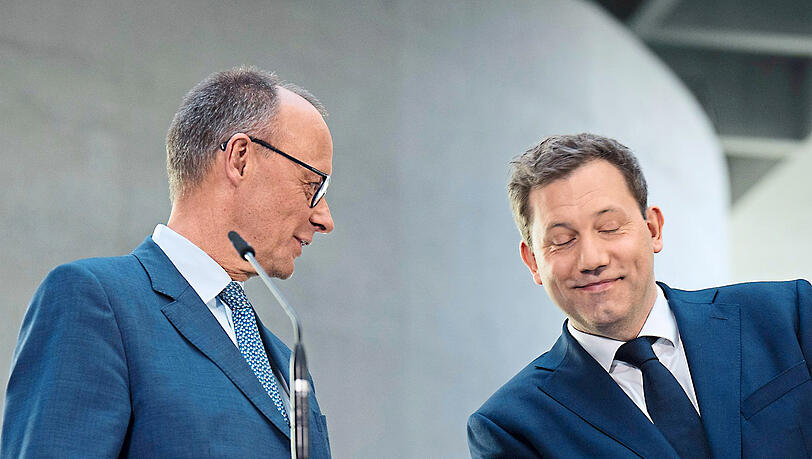 Hält die Regierung durch? SPD-Chef Lars Klingbeil (r.) im Gespräch mit Kanzler Friedrich Merz (CDU). Hält die Regierung durch? SPD-Chef Lars Klingbeil (r.) im Gespräch mit Kanzler Friedrich Merz (CDU).