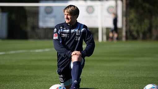 Daniel Halfar wird die kommende Zeit mehr beim Arzt als auf dem Fußballplatz verbringen. Daniel Halfar wird die kommende Zeit mehr beim Arzt als auf dem Fußballplatz verbringen.
