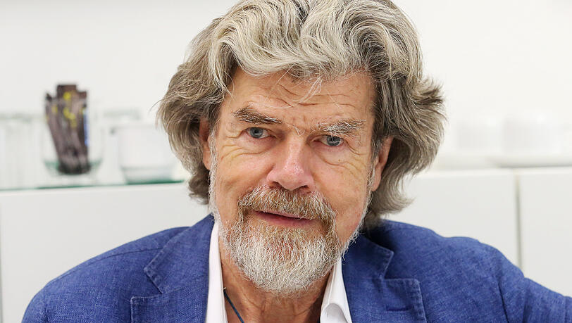 Der Südtiroler Bergsteiger Reinhold Messner ist zum dritten Mal vor den Traualtar getreten.