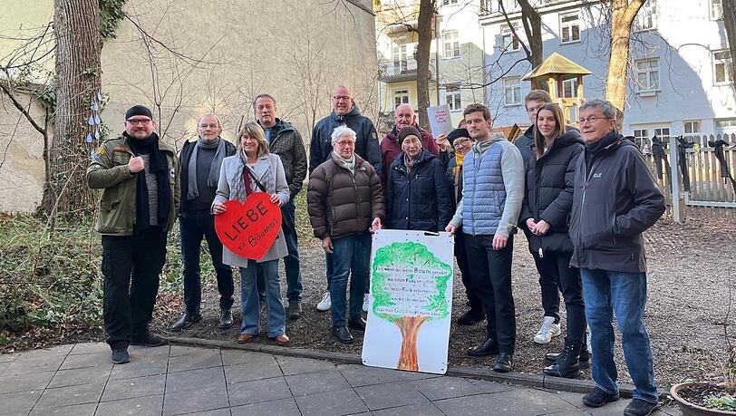 Protest gegen den Kahlschlag.