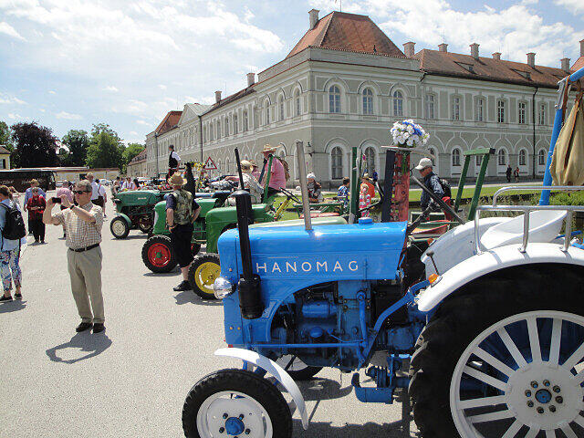 Am Samstag ist es wieder soweit: Zum zweiten Mal findet das große Oldtimer-Traktoren-Treffen statt. Die Oldies gehen auf Rundfahrt durch den Münchner Westen.