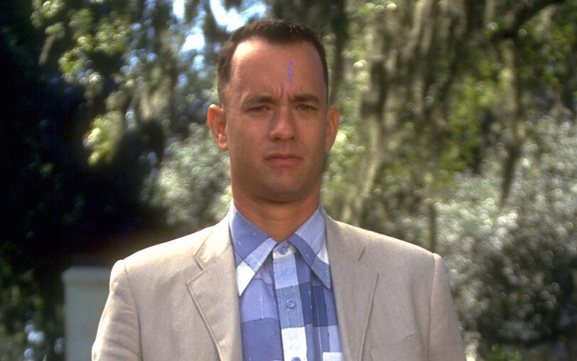 "Forrest Gump" von Regisseur Robert Zemeckis wurde mit sechs Oscars ausgezeichnet. Tom Hanks (Foto) erhielt ihn als bester Hauptdarsteller. "Forrest Gump" von Regisseur Robert Zemeckis wurde mit sechs Oscars ausgezeichnet. Tom Hanks (Foto) erhielt ihn als bester Hauptdarsteller.