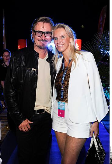 Nik P. und Freundin Karin