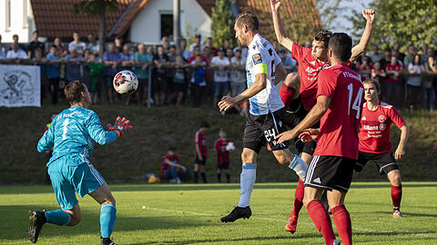 Löwe Markus Ziereis traf gegen Schweinfurt gleich drei Mal.