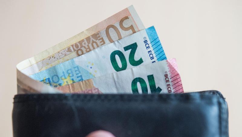 Gehaltserhöhung schlägt Inflation: Unter dem Strich haben die Tarifbeschäftigten mehr Geld im Portemonnaie. Gehaltserhöhung schlägt Inflation: Unter dem Strich haben die Tarifbeschäftigten mehr Geld im Portemonnaie.