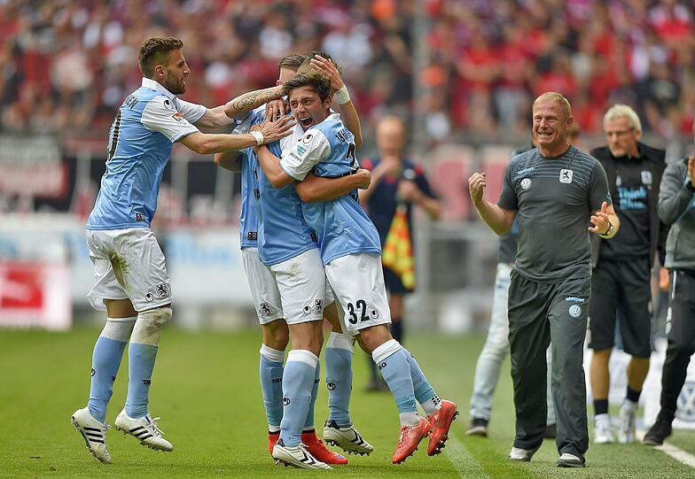 TSV 1860 Löwen gegen Nürnberg Allianz Arena