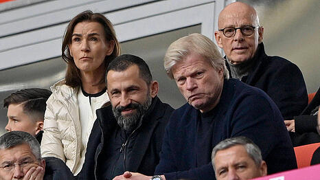 Wurden vergangene Woche beim FC Bayern entlassen: Vorstandsboss Oliver Kahn (r.) und Sportvorstand Hasan Salihamidzic