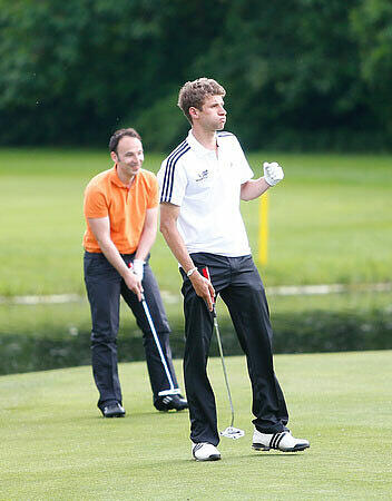 Bilder: Golf-Gaudi mit Müller und Lahm