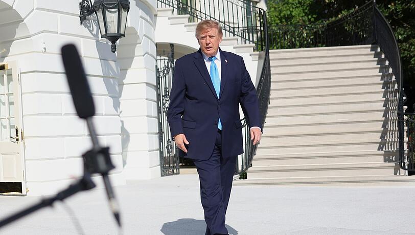 Trump verkündet den Namen seiner neuen Pressesprecherin. (Archivbild) Trump verkündet den Namen seiner neuen Pressesprecherin. (Archivbild)
