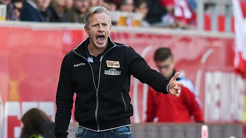 Trainer Jens Keller, hier im Jahr 2017 als Trainer von Union Berlin.