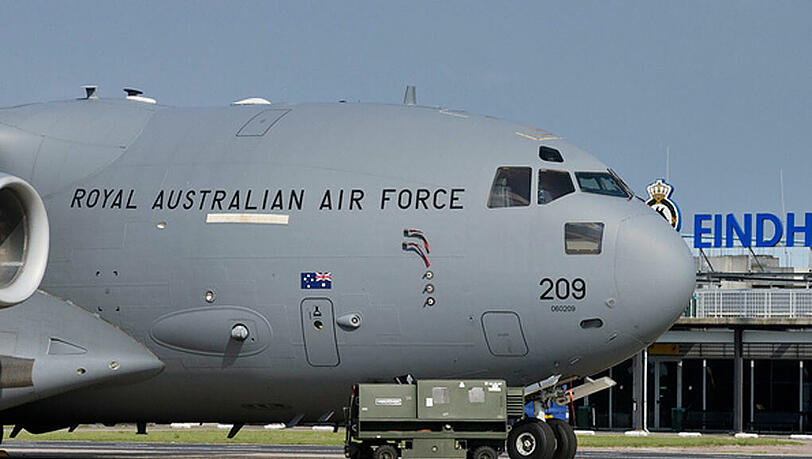 Eine Boeing der australischen Luftwaffe auf dem Flughafen von Eindhoven. Eine Boeing der australischen Luftwaffe auf dem Flughafen von Eindhoven.