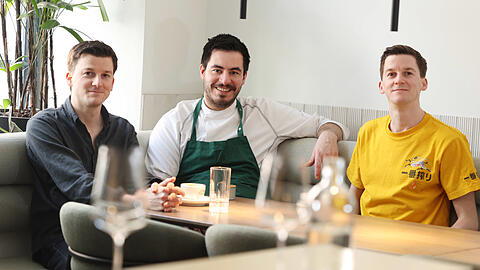Das Team hinter den Brothers (v.l.): Markus Klaas, Küchenchef Daniel Bodamer und Tobias Klaas.