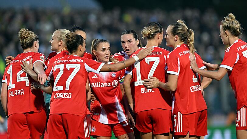 Ließen den BVB-Fußballerinnen keine Chance: die Spielerinnen des FC Bayern München