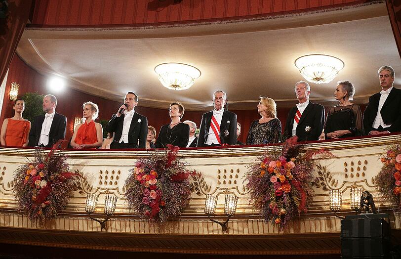 Weitere Bilder vom Wiener Opernball 2017.
