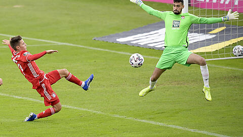 Tiago Dantas feierte gegen den 1. FC Kaiserslautern sein Debüt für den FC Bayern.