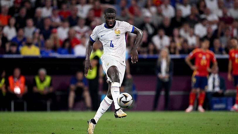 Dayot Upamecano beim EM-Halbfinale, das seine Franzosen gegen Spanien mit 1:2 verlor.