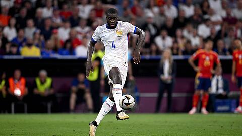 Dayot Upamecano beim EM-Halbfinale, das seine Franzosen gegen Spanien mit 1:2 verlor.