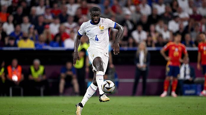 Dayot Upamecano beim EM-Halbfinale, das seine Franzosen gegen Spanien mit 1:2 verlor.