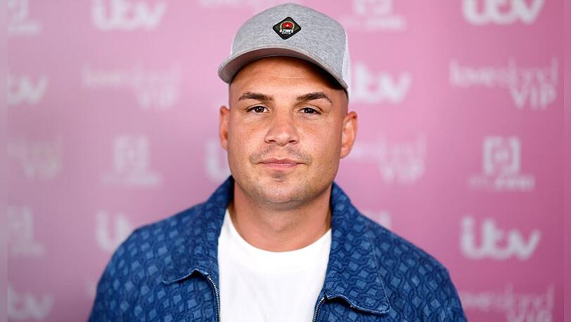 Pietro Lombardi muss sich erst mal erholen. Pietro Lombardi muss sich erst mal erholen.