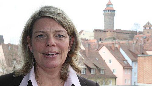 Will mehr Einkaufs-Touristen nach Nürnberg locken: Yvonne Coulin, die neue Chefin der Congress- und Tourismus-Zentrale. Will mehr Einkaufs-Touristen nach Nürnberg locken: Yvonne Coulin, die neue Chefin der Congress- und Tourismus-Zentrale.