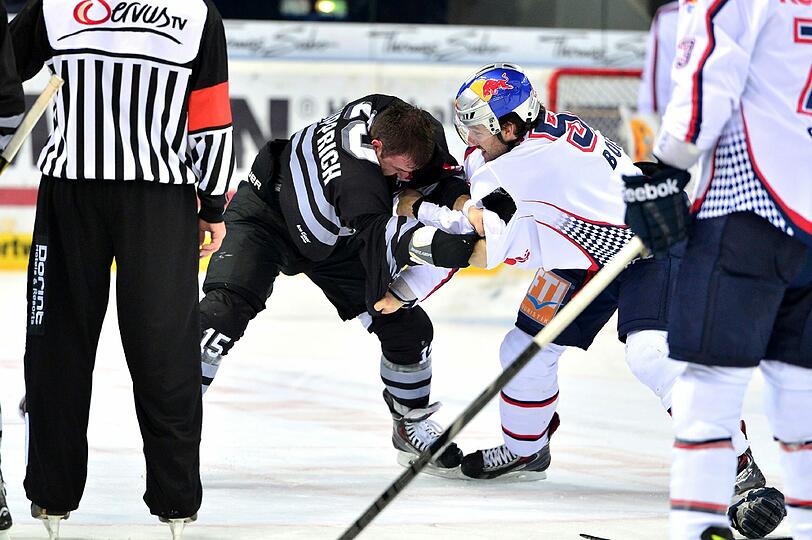 EHC-Haudegen Danny Bois (rechts).