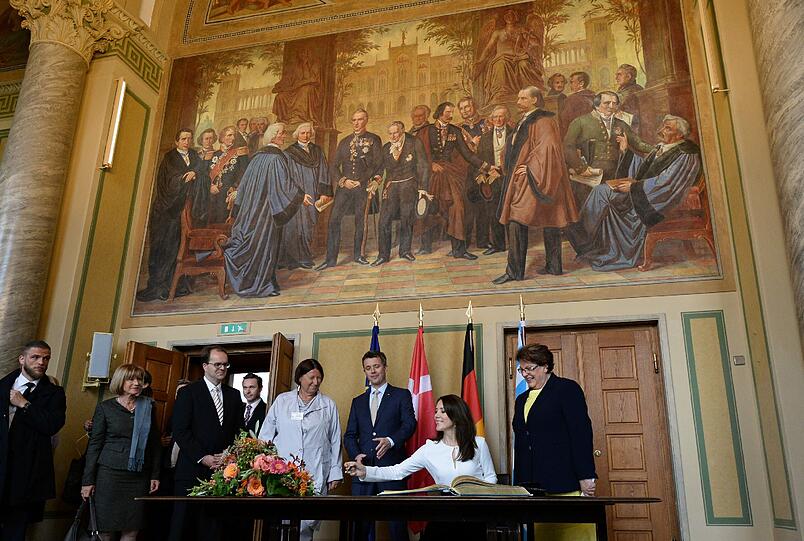 Das dänische Kronprinzenpaar Frederik und Mary besucht München