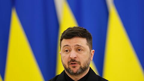 Der ukrainische Pr&auml;sident Wolodymyr Selenskyj sieht eine EU-Mitgliedschaft f&uuml;r sein Land schon 2027 als wichtige Sicherheitsgarantie. (Archivbild)